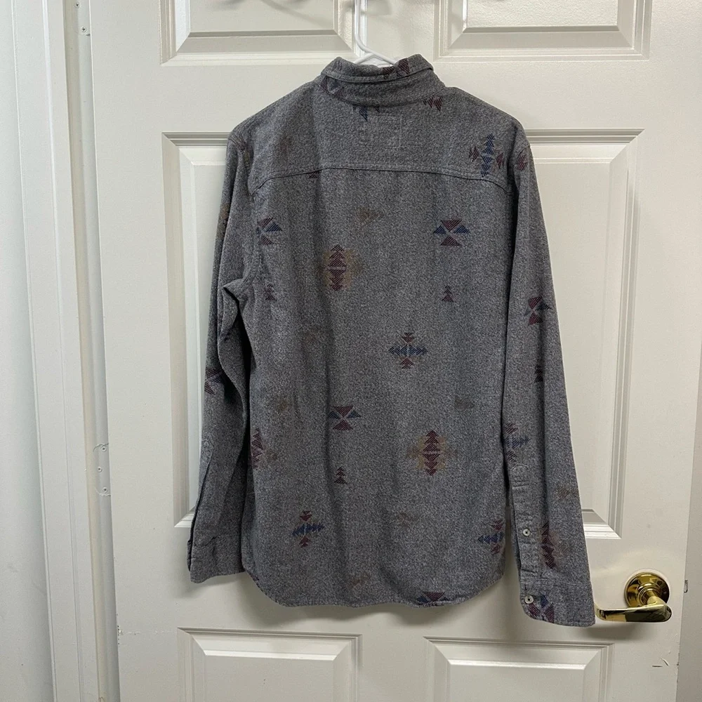 HOLLISTER Aztec Mens L Heavy Flannel Long Sleeve Button-Up Shirt